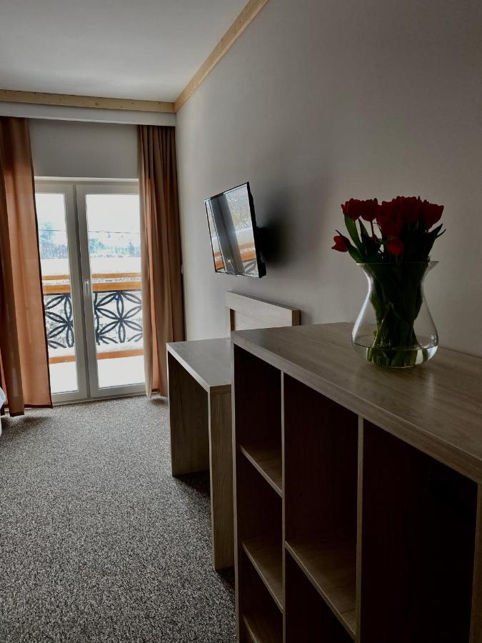 Karolowy Pokoje&Apartamenty Ustroň Exteriér fotografie